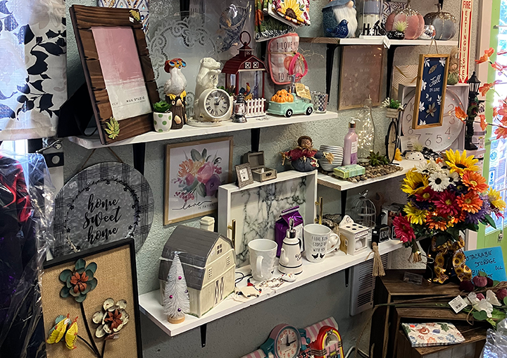 Sally's Gift Corner