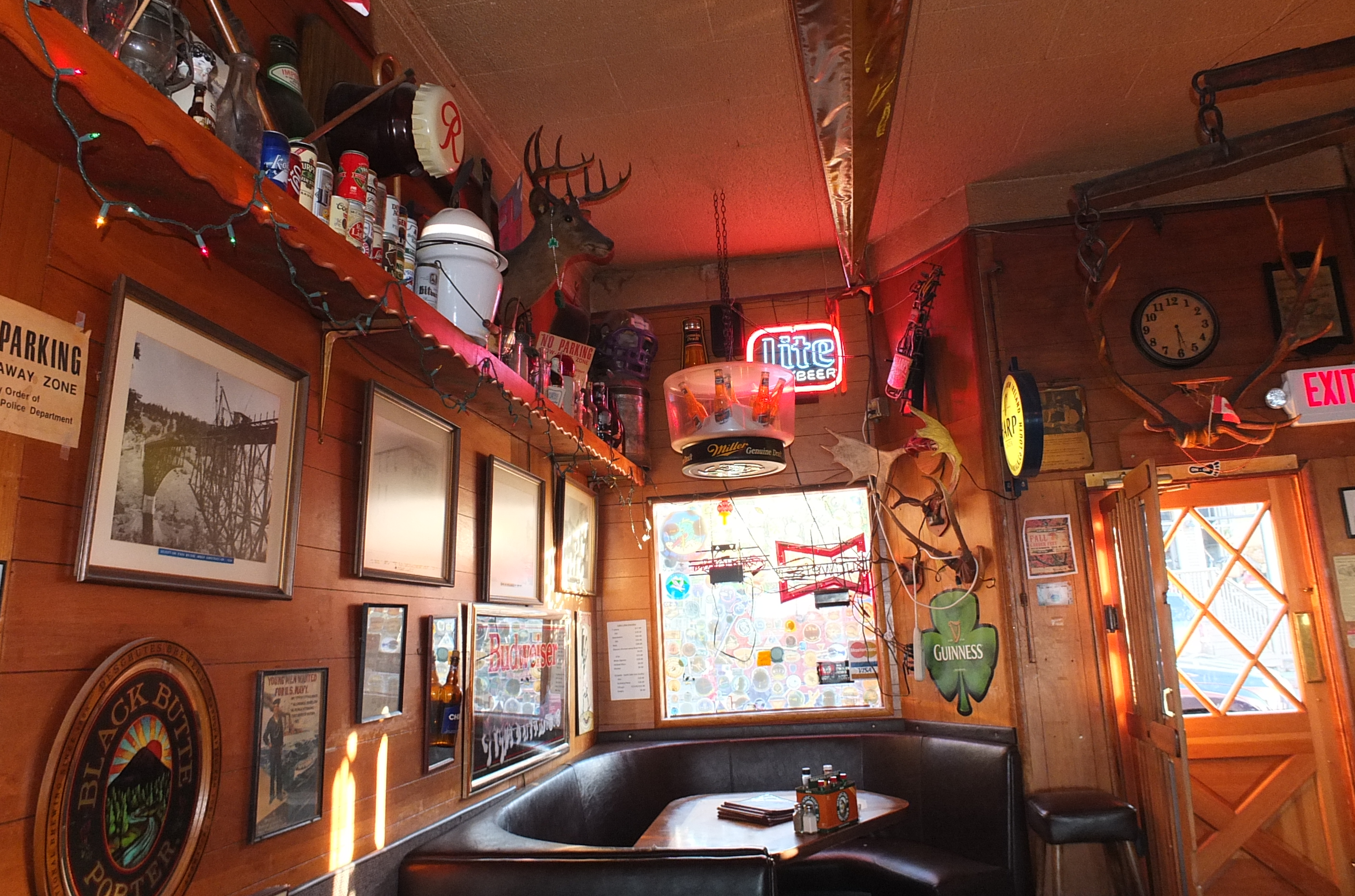Toby's Tavern - Whidbey and Camano Islands