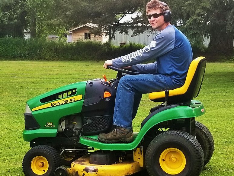 meet michael corradini a young entrepreneur on whidbey with a lawn maintenance business